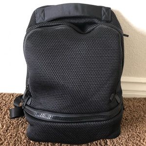 Lululemon 12L Back pack